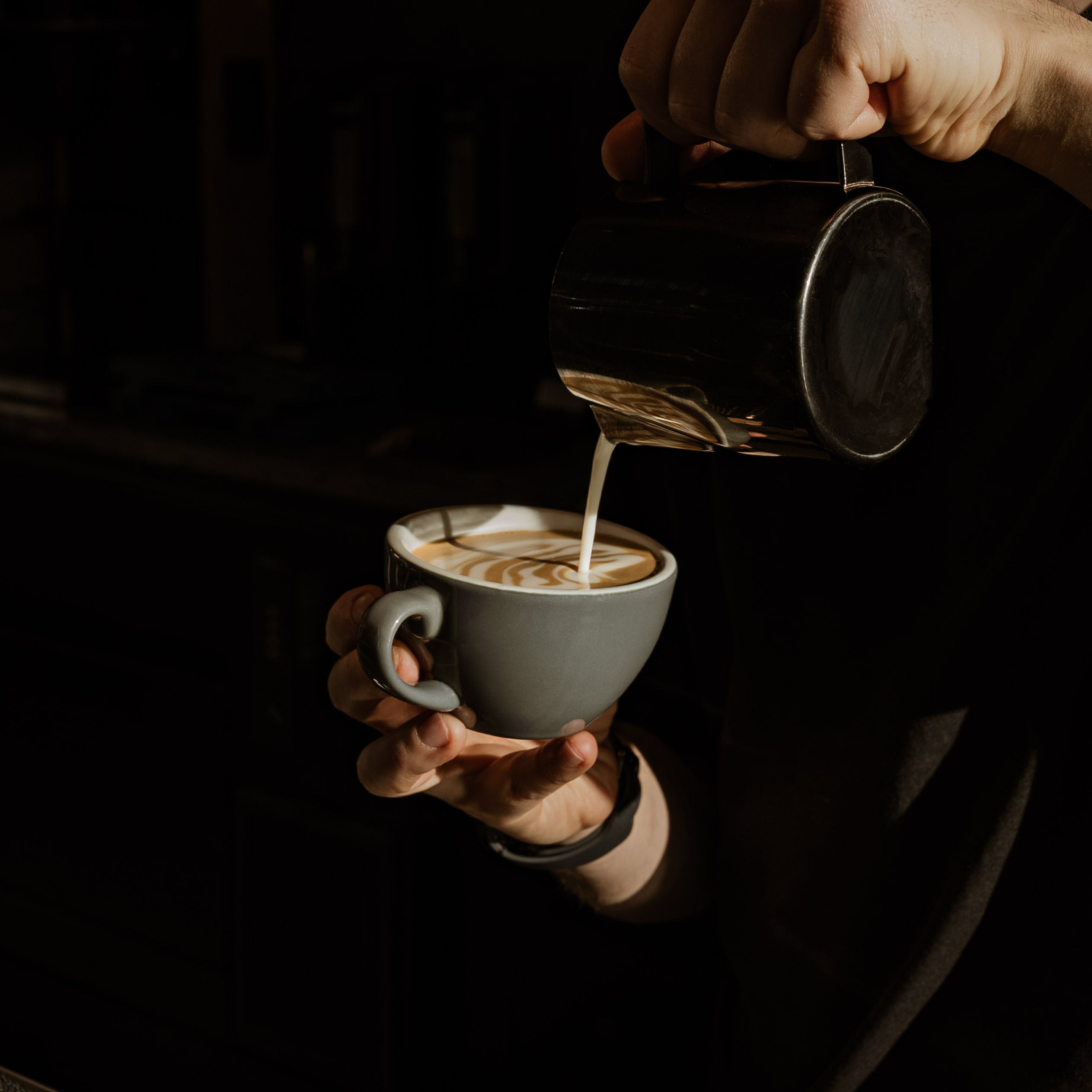 elbgold Tasse Cappuccino grau gold